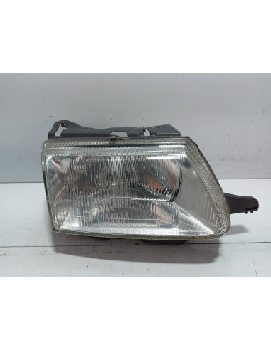 FARO DERECHO CITROEN SAXO NFZ (TU5JP)...