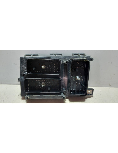 CAJA RELES / FUSIBLES OPEL ASTRA H...