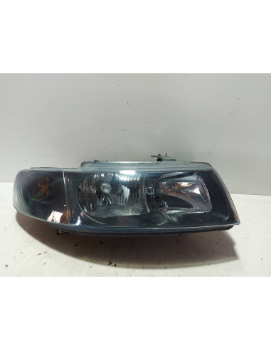 FARO DERECHO SEAT TOLEDO (1M2) AGN  2000